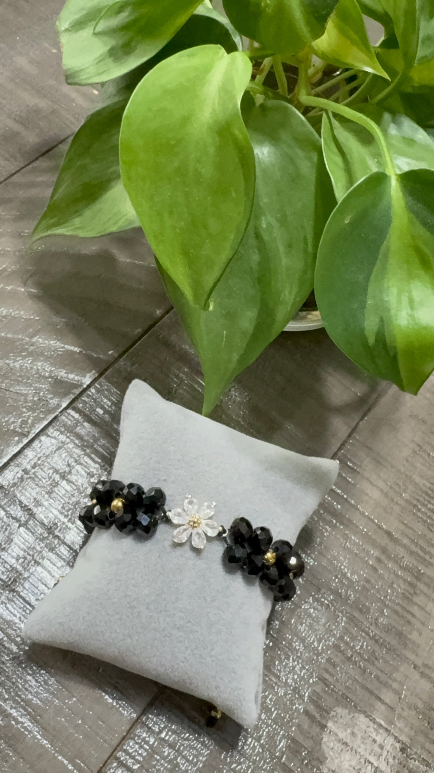 Sassy Dark bracelet